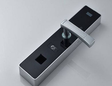 六枝特24小时上门开锁公司